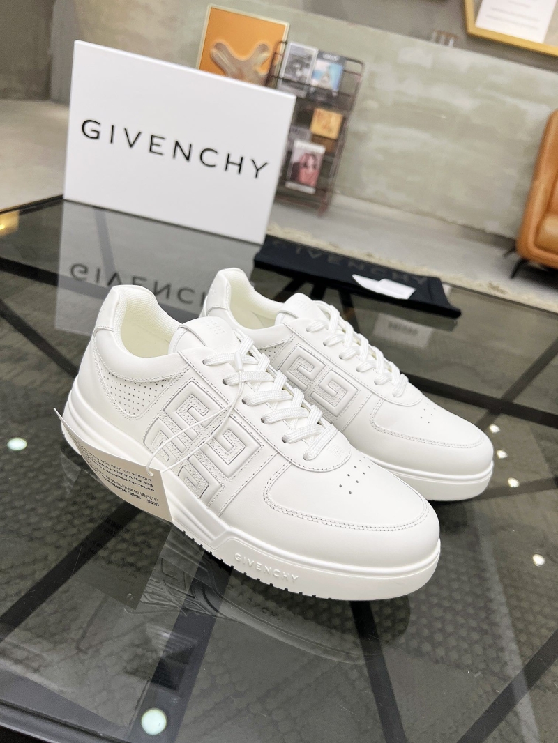 Givenchy Sneakers